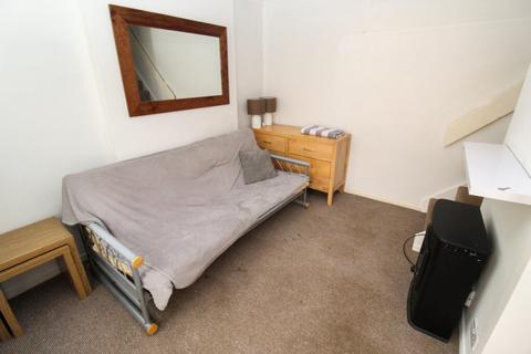 8 Cranemore, Werrington, Peterborough, PE4 5AJ