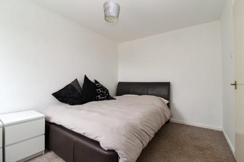 8 Cranemore, Werrington, Peterborough, PE4 5AJ