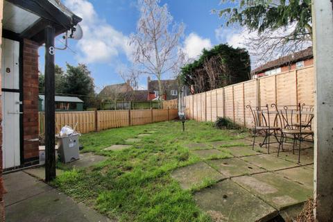 8 Cranemore, Werrington, Peterborough, PE4 5AJ