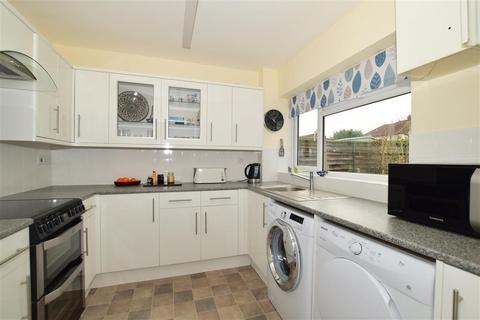 54 Randolph Close, Bexleyheath, DA7 6HY