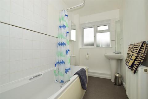 54 Randolph Close, Bexleyheath, DA7 6HY