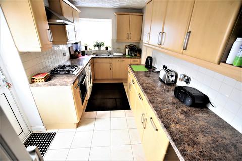 6 Fareham Road, Feltham, TW14 0EQ