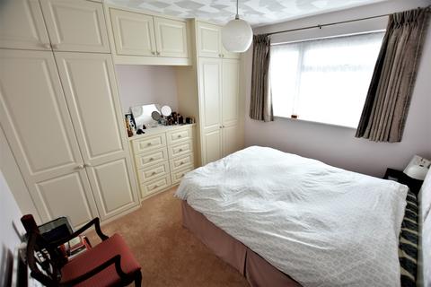 6 Fareham Road, Feltham, TW14 0EQ