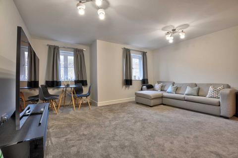 2 bedroom apartment to rent, Aspen Court, High Wycombe HP13