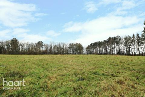 8 Glovers Close, Biggin Hill, Westerham, TN16 3GA