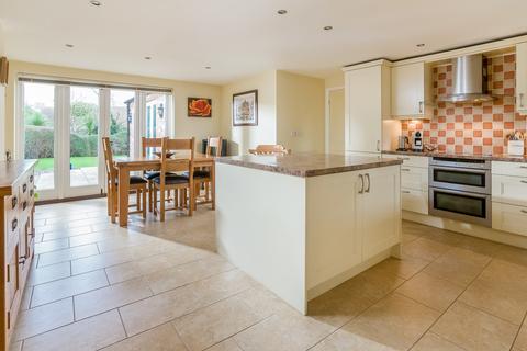East View Barton Road, Welford On Avon, Stratford-upon-avon, CV37 8EY