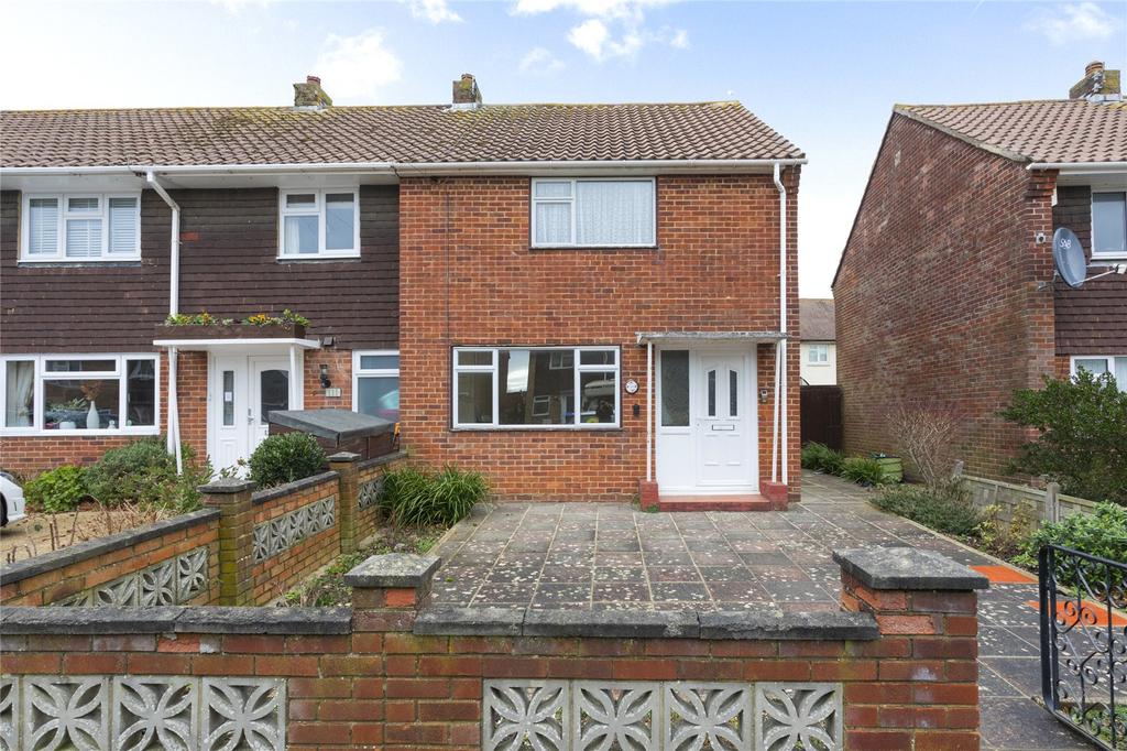 Mansell Road, Shoreham, West Sussex... 2 bed end of terrace house £