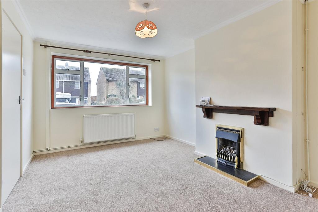 Mansell Road, Shoreham, West Sussex... 2 bed end of terrace house £