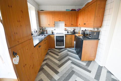 105 Rainbow Avenue, Hackenthorpe, Sheffield, S12 4AR