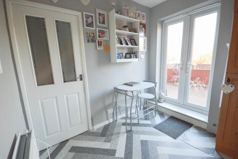 105 Rainbow Avenue, Hackenthorpe, Sheffield, S12 4AR