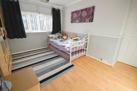 105 Rainbow Avenue, Hackenthorpe, Sheffield, S12 4AR
