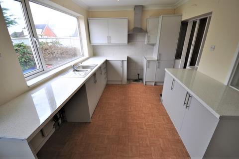 9 Coppice Avenue, Hatfield, Doncaster, DN7 6AH