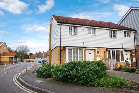 4 Blundell Close, St Mary Cray, Orpington, BR5 4FA