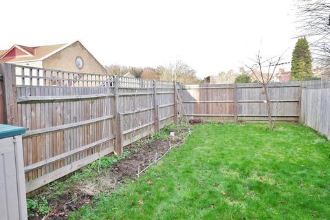 4 Blundell Close, St Mary Cray, Orpington, BR5 4FA
