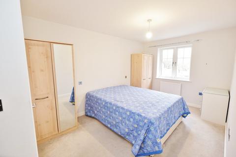 4 Blundell Close, St Mary Cray, Orpington, BR5 4FA