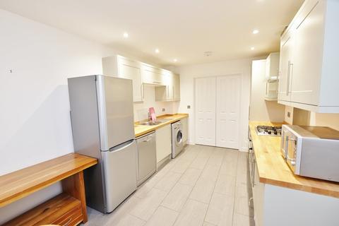 4 Blundell Close, St Mary Cray, Orpington, BR5 4FA