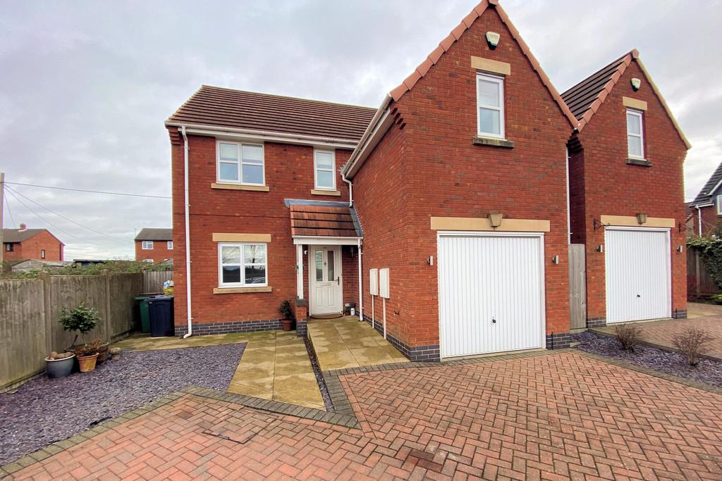 Leicester Road, Ibstock 4 bed detached house £300,000