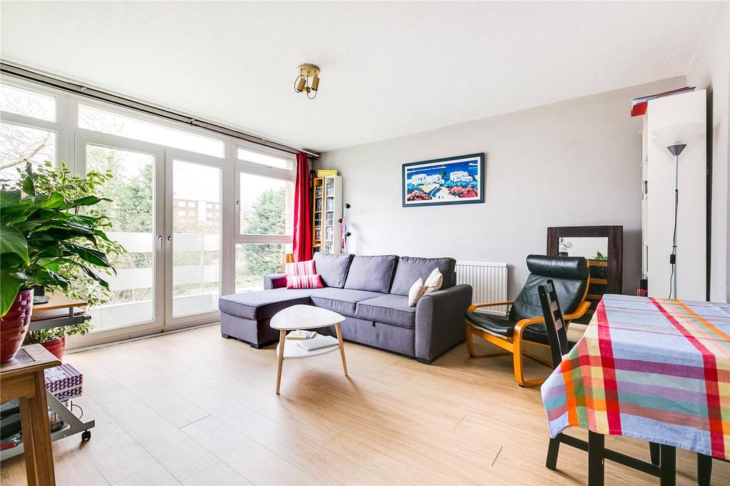 Westmore Court, 1720 Carlton Drive... 2 bed flat £1,500 pcm (£346 pw)