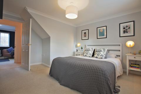 33 Bolsin Drive, Colchester, CO4 5FD