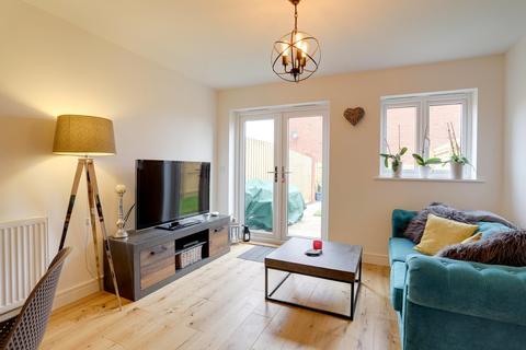 25 Chaffinch Rise, Cranbrook, Exeter, EX5 7GW