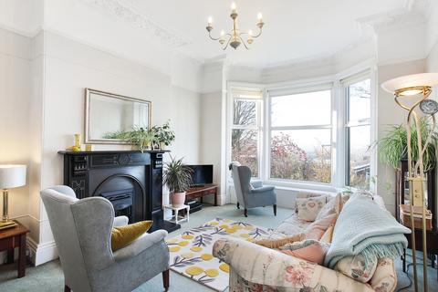 114 Manygates Lane, Sandal, Wakefield, WF2 7DP