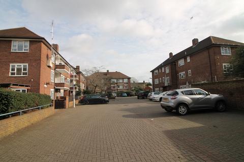 11 Mason Close, London, E16 1LF