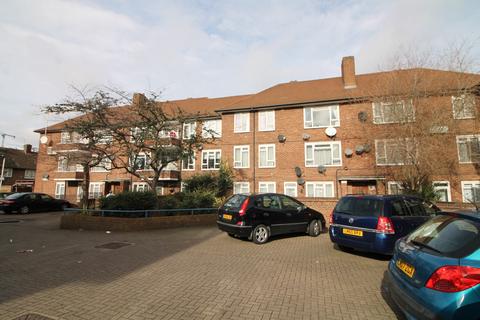 11 Mason Close, London, E16 1LF