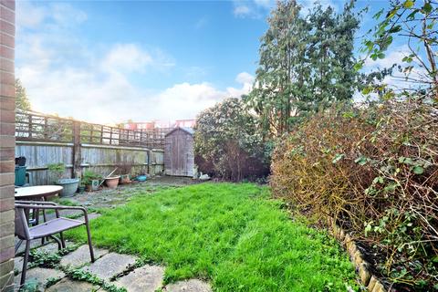 33 Washington Road, Worcester Park, KT4 8JG