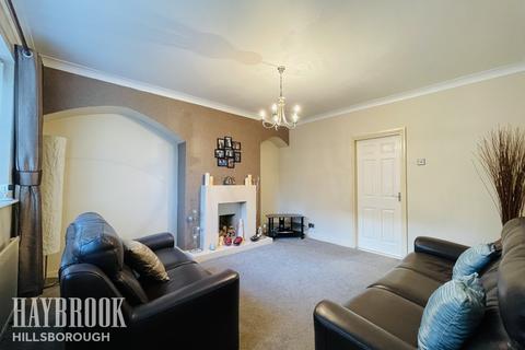 66 Everingham Crescent, Sheffield, S5 7LL