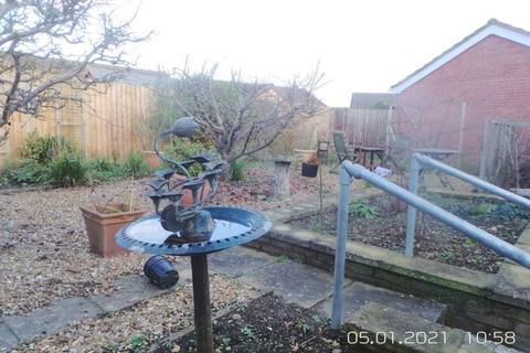 8 Jessop Close, Cherry Willingham, Lincoln, LN3 4PP