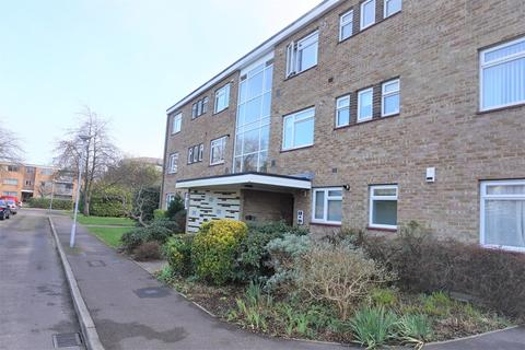 14 Lakeside, Beckenham, BR3 6LX