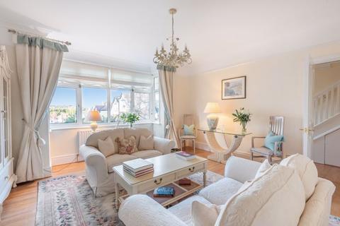 7 Downs Road, Purley, CR8 1DS