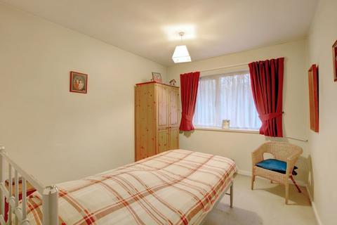 1 Atcham Close, Redditch, B98 0NY