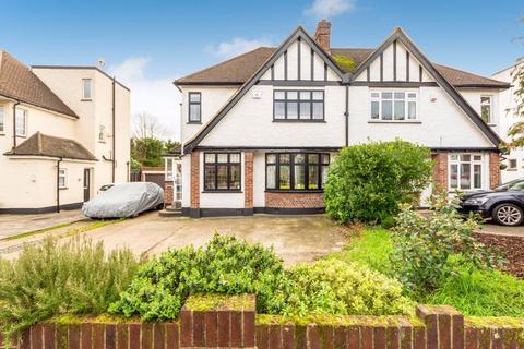 61 Glenhurst Avenue, Bexley, DA5 3QH