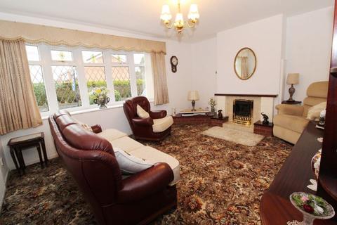 8 Daffodil Place, Walsall, WS5 3DX