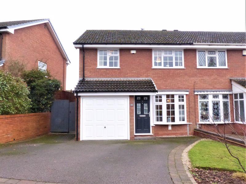 Retford Drive, Sutton Coldfield 3 bed semidetached house £300,000