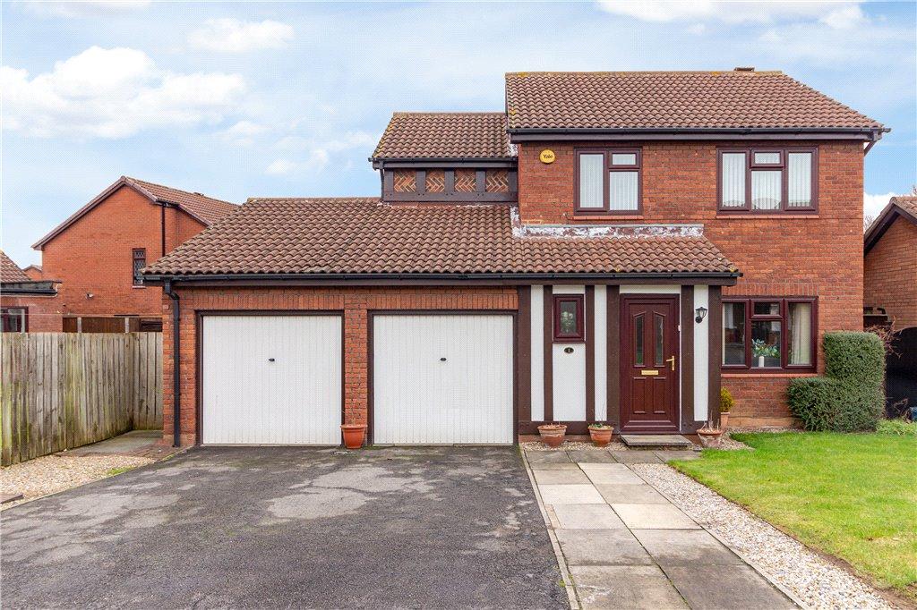 Beadnell Close, Ingleby Barwick... 4 bed detached house £240,000