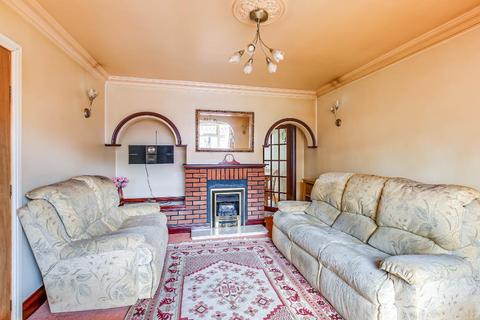 11 Claremont Close, South Croydon, CR2 9EQ