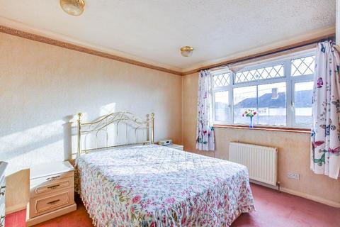 11 Claremont Close, South Croydon, CR2 9EQ