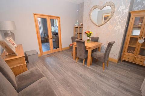 178 Warrington Road, Widnes, WA8 0AT