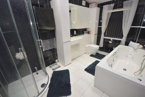 178 Warrington Road, Widnes, WA8 0AT