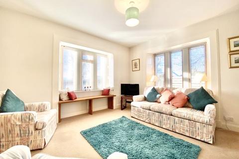 84 Midton Road, Ayr, KA7 2TP