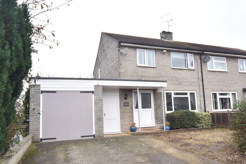 Stanchester Way, Curry Rivel 3 bed semidetached house £239,950