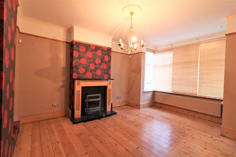 House in London - View 3