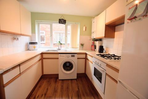 23 Hulbert End, Aylesbury, HP21 9DF