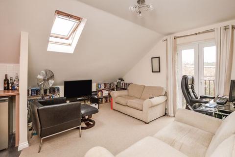 13 Avon Place, Salisbury, SP1 2ET