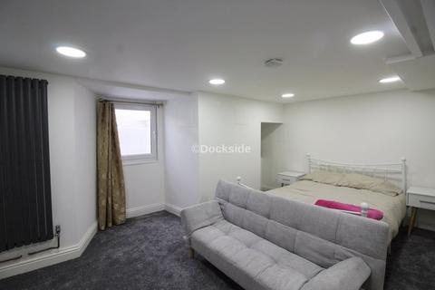 2 Waterloo Road, Gillingham, ME7 4SB