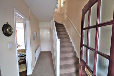 19 Cricketers Drive, Meopham, Gravesend, DA13 0AX