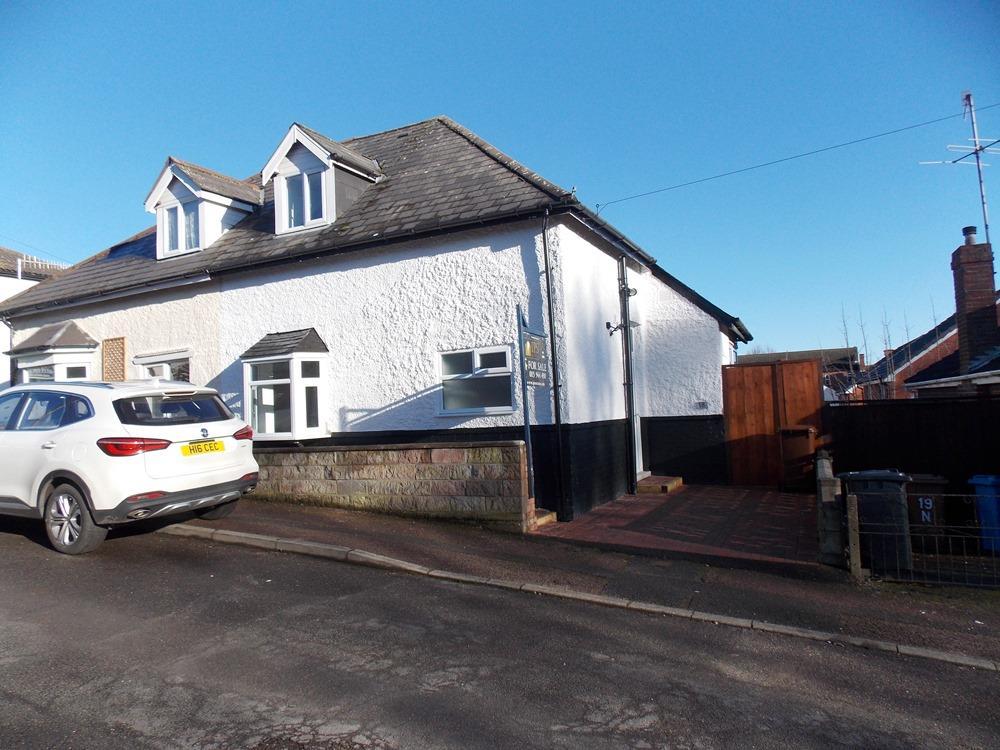 Northfield Avenue, Ilkeston 3 bed semidetached bungalow £159,950