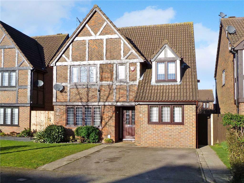 Stirling Way, Welwyn Garden City 4 bed detached house £685,000